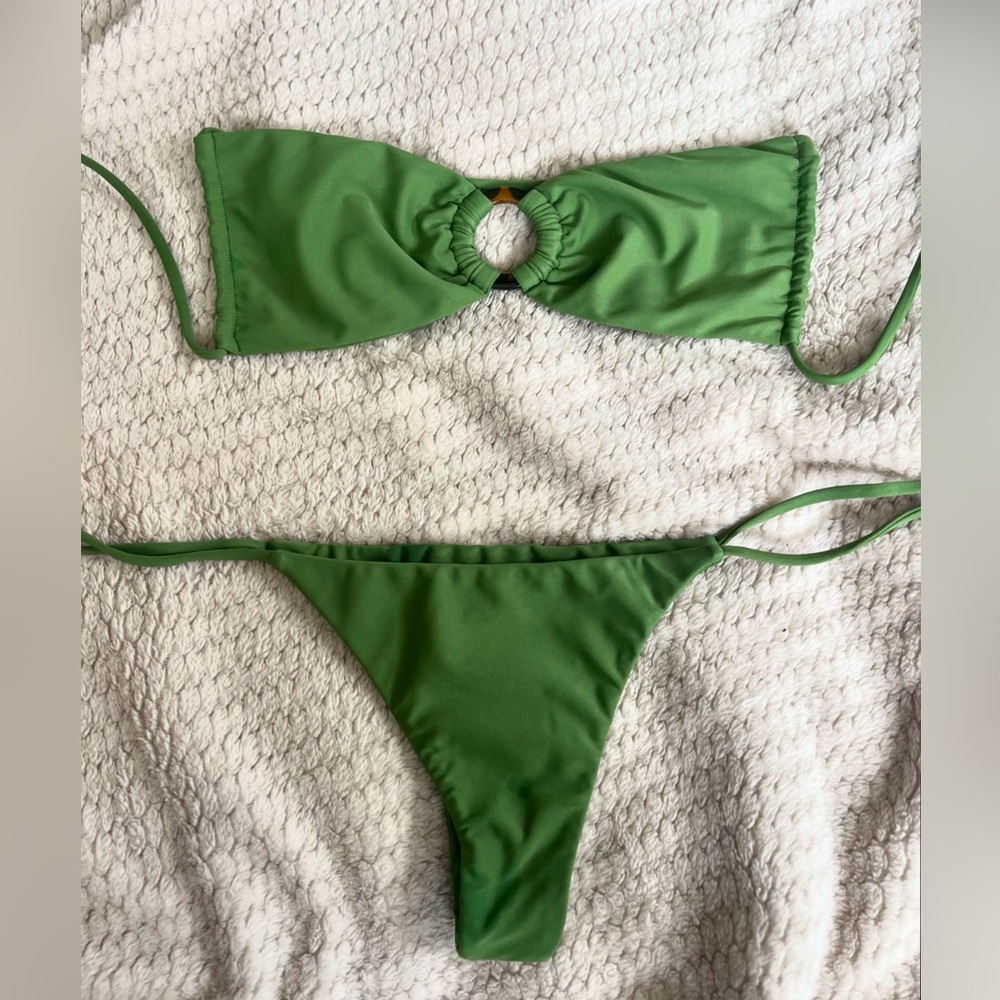 Benoa Ti set